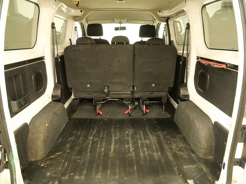 Nissan NV200 1.5dCi  5míst