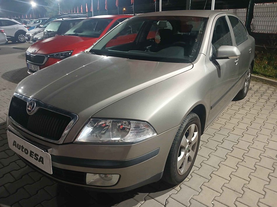 Škoda Octavia II 2.0 TDI 