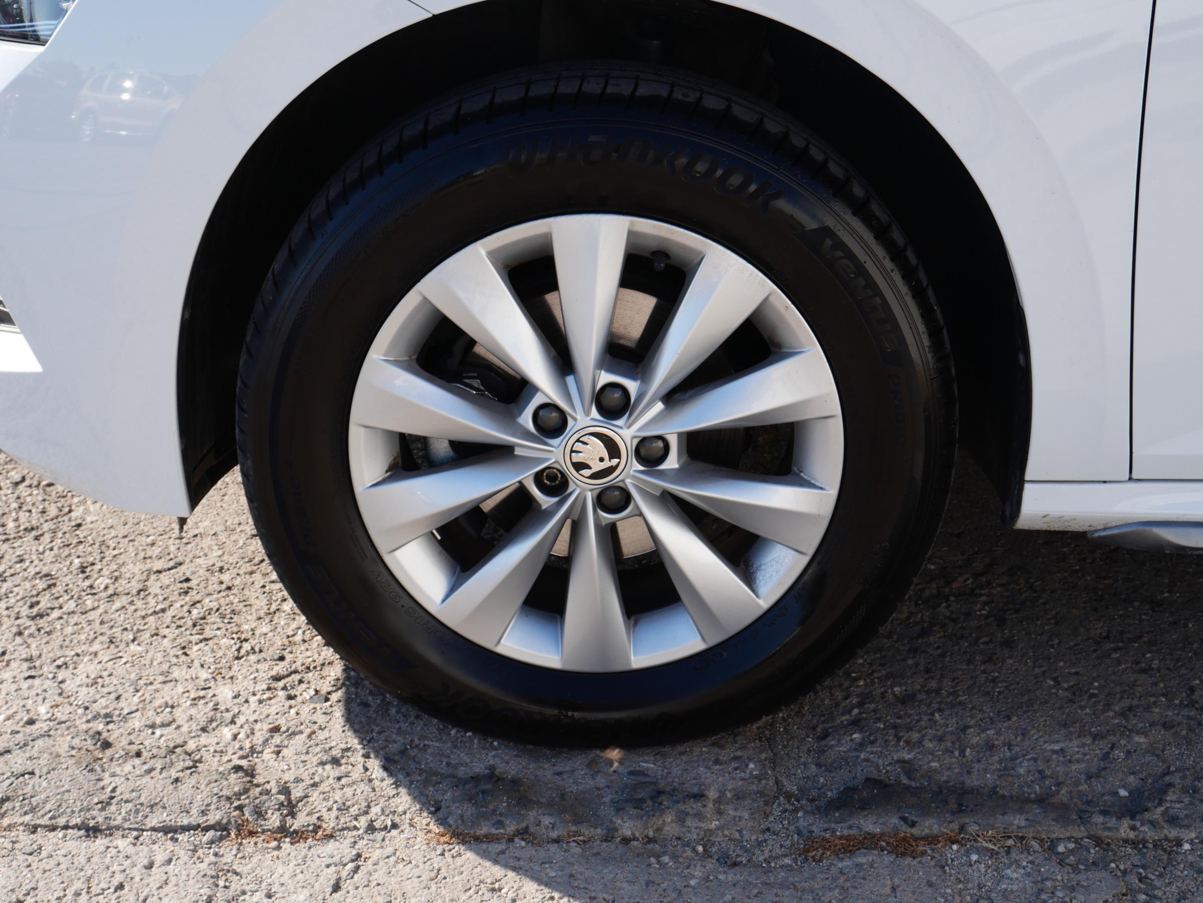 Škoda Kamiq, 2022 - pohled č. 24