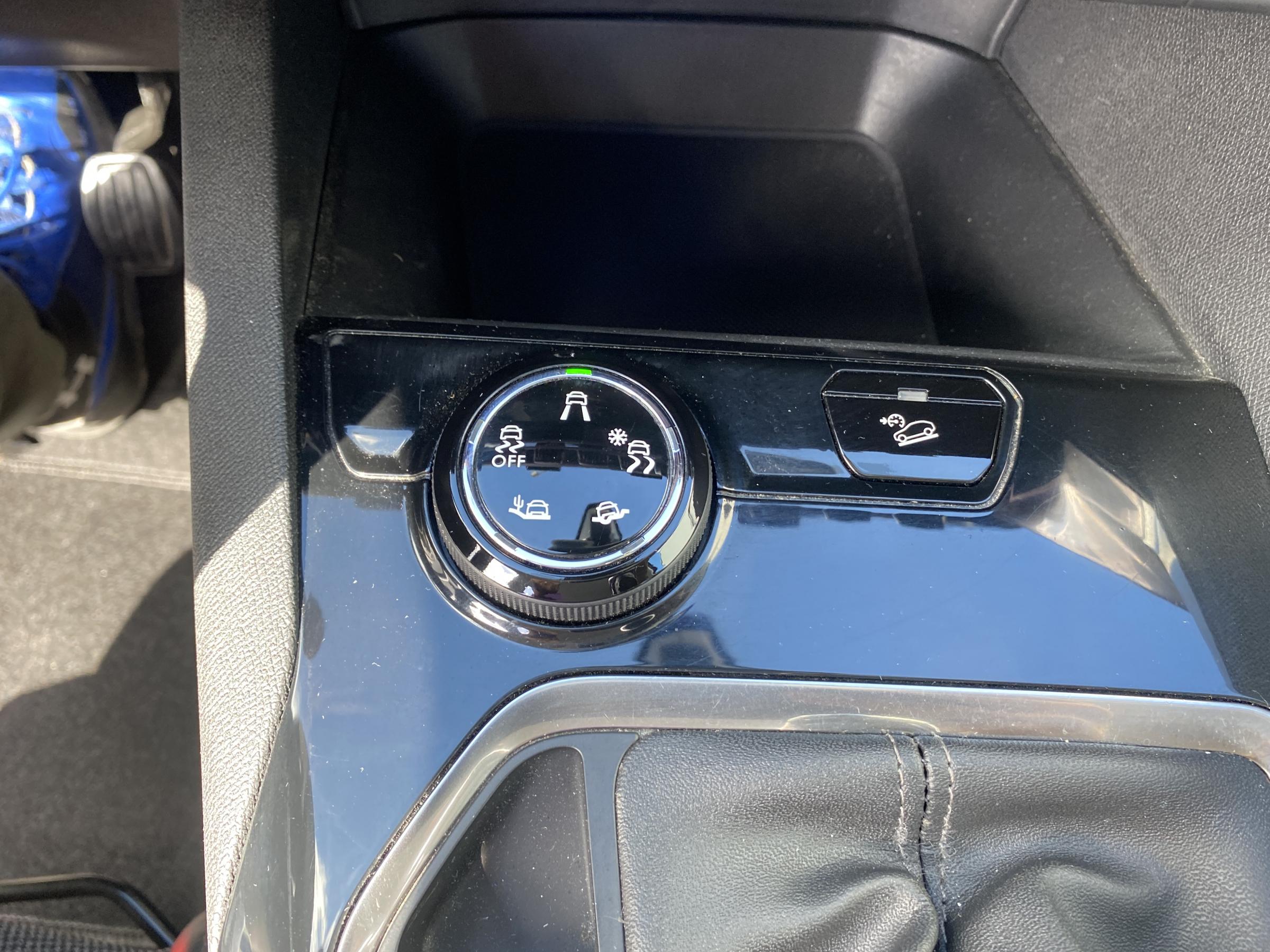 Peugeot 3008, 2016 - pohled č. 13