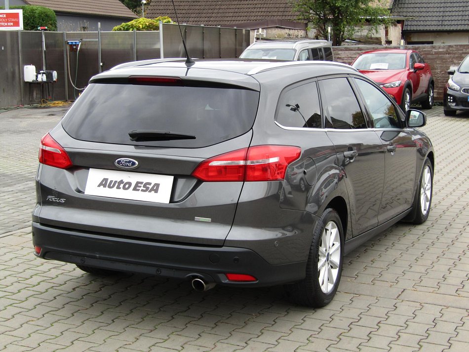 Ford Focus 1.5 EB Titanium