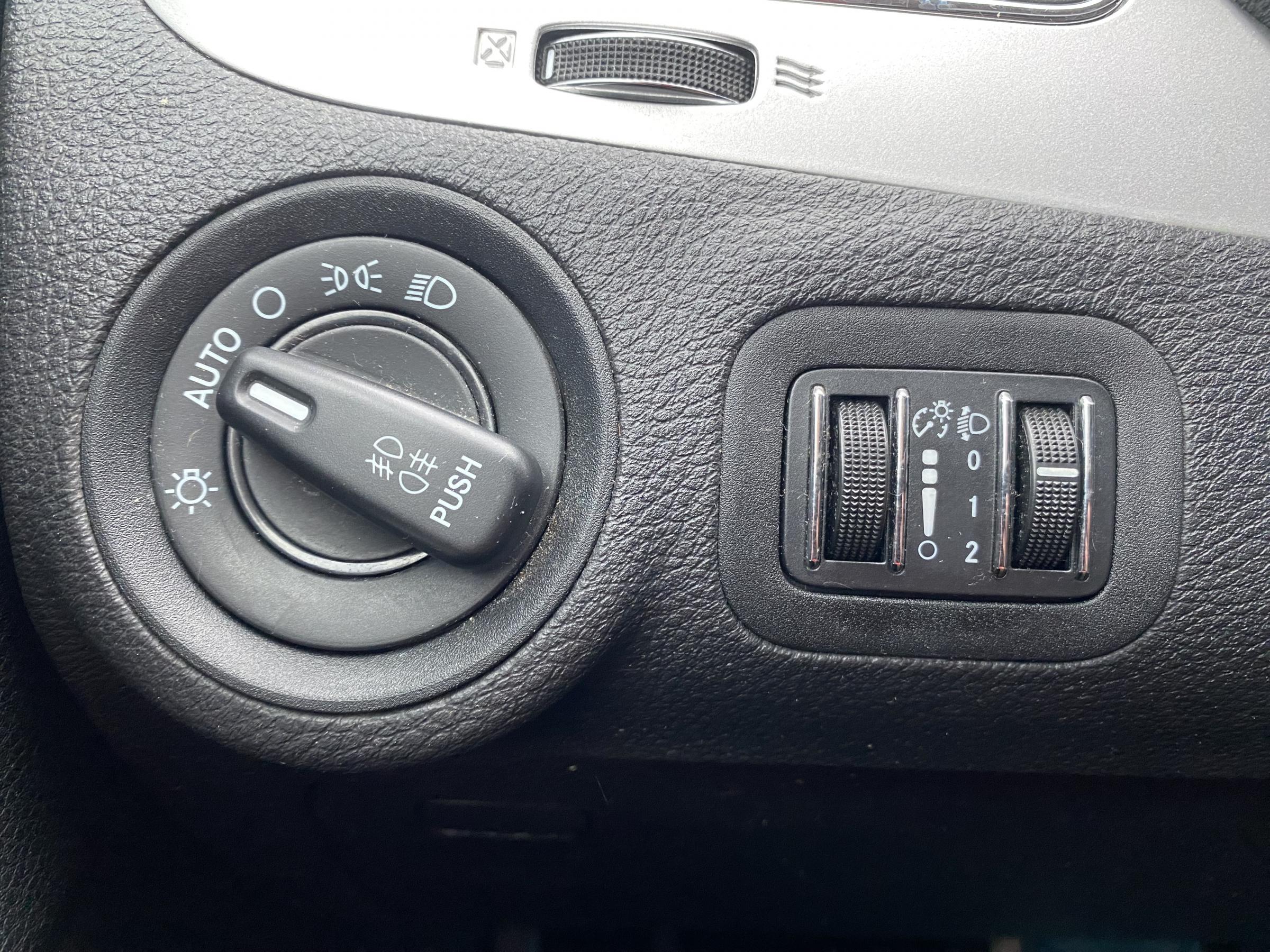 Fiat Freemont, 2013 - pohled č. 13