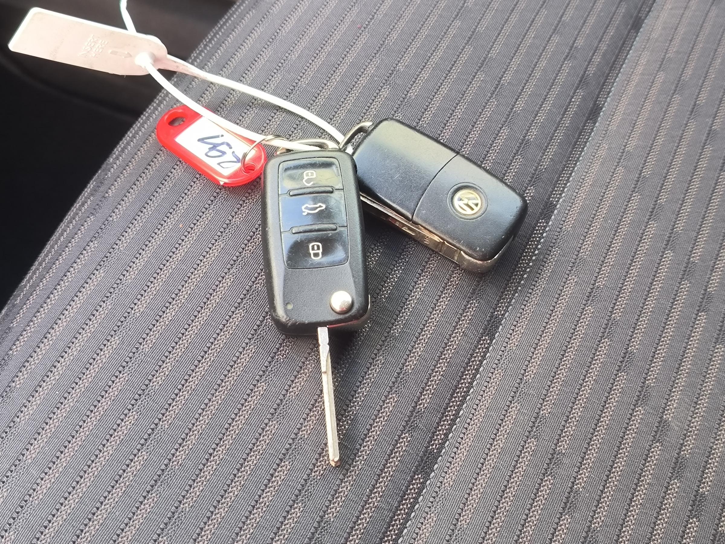 Volkswagen Caddy, 2011 - pohled č. 20