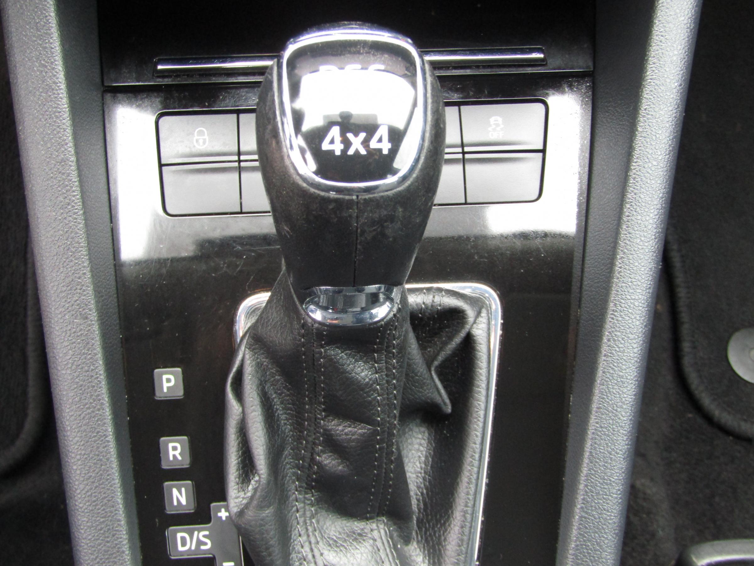 Škoda Octavia III, 2019 - pohled č. 18