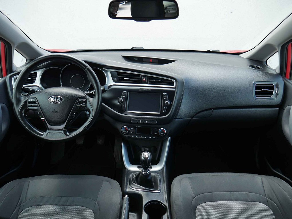 Kia Ceed 1.6 GDi 