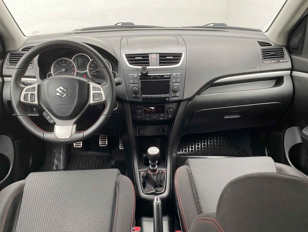 Suzuki Swift 1.6i 