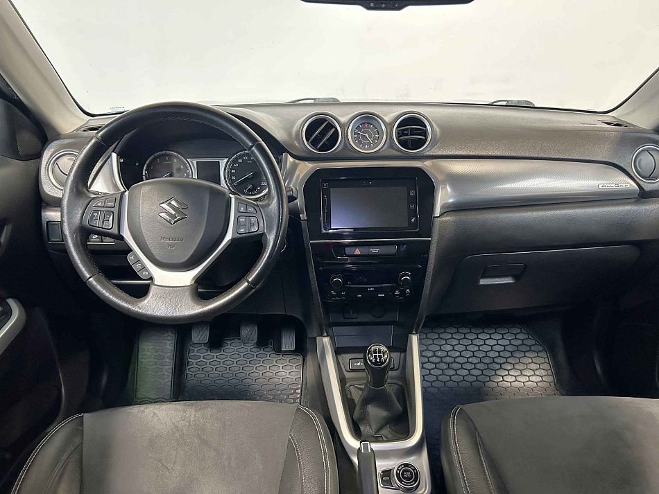 Suzuki Vitara 1.6i  4x4