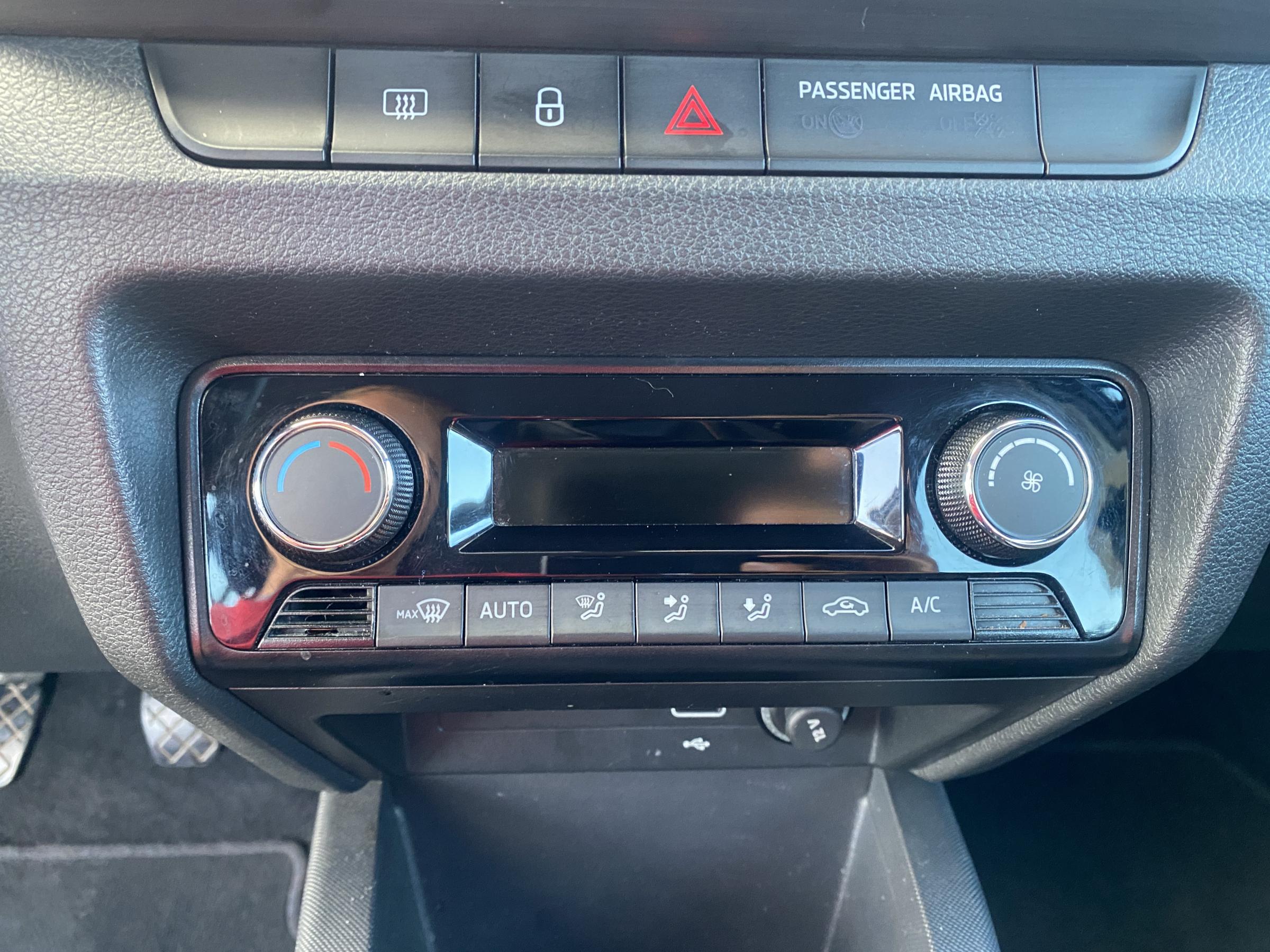 Škoda Fabia III, 2019 - pohled č. 18