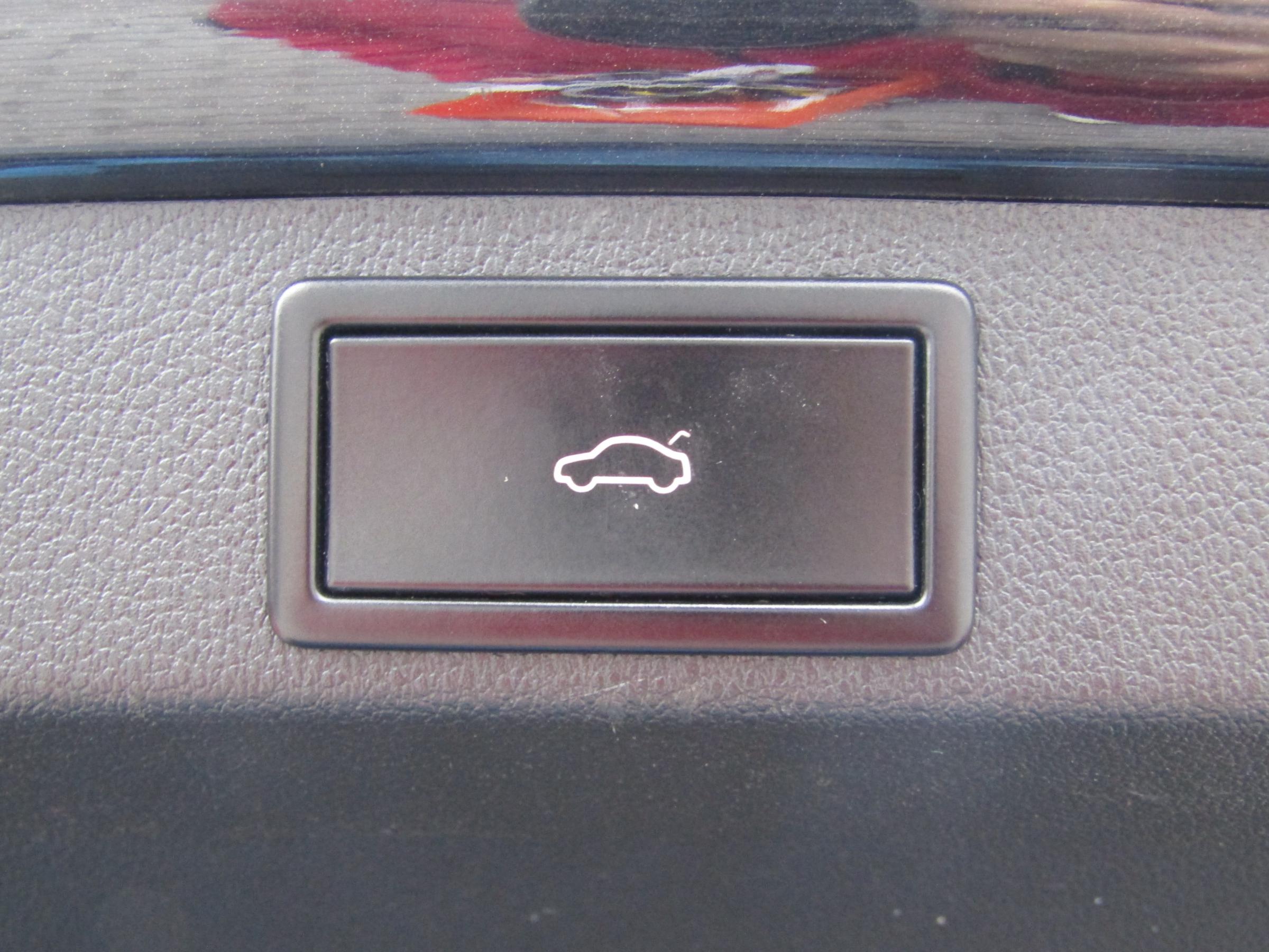 Škoda Octavia III, 2017 - pohled č. 18