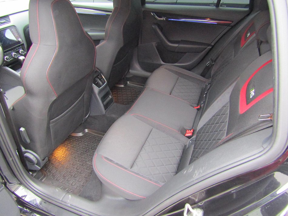 Škoda Octavia III 2.0TDi RS