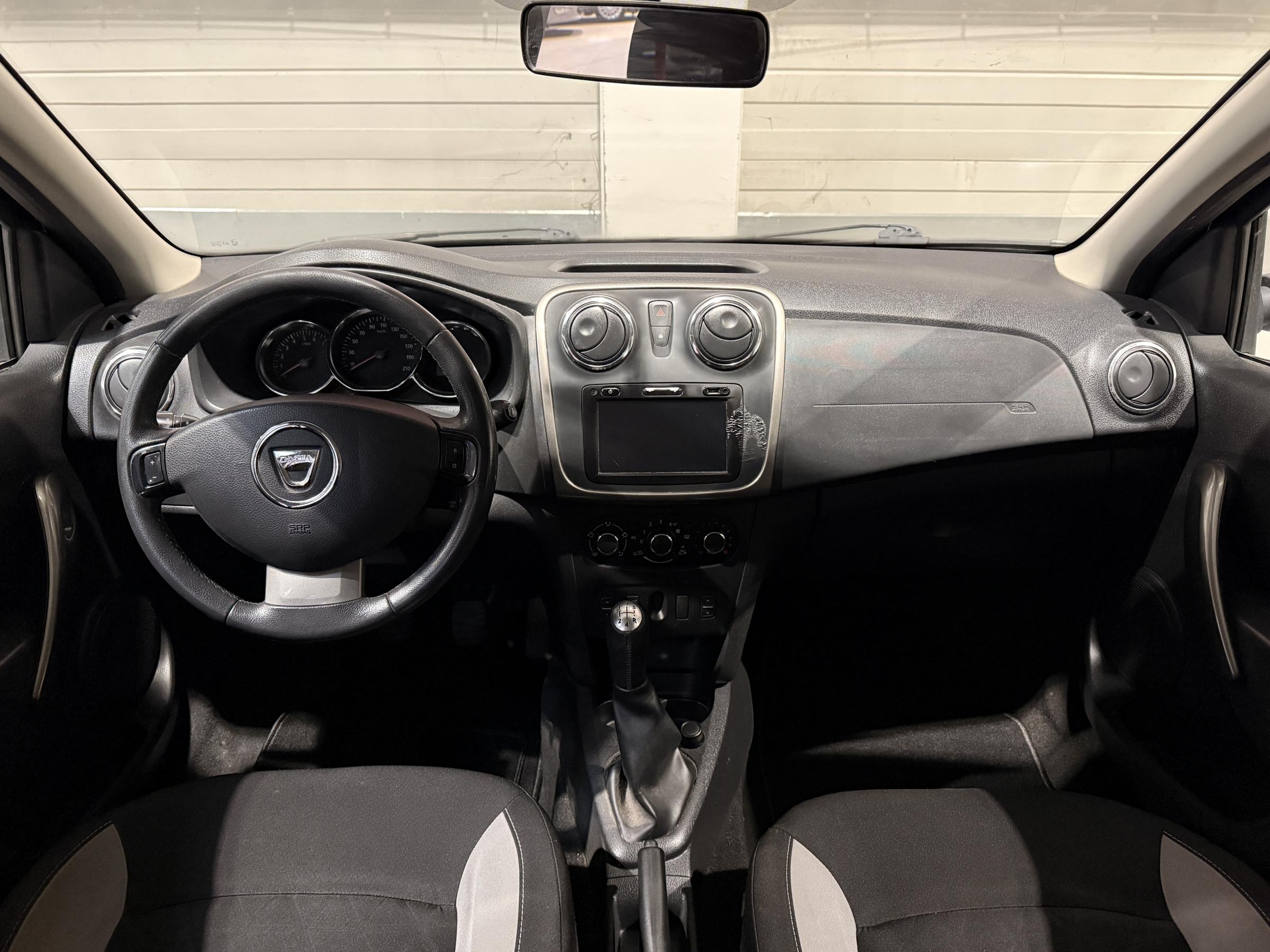 Dacia Sandero, 2013 - pohled č. 8