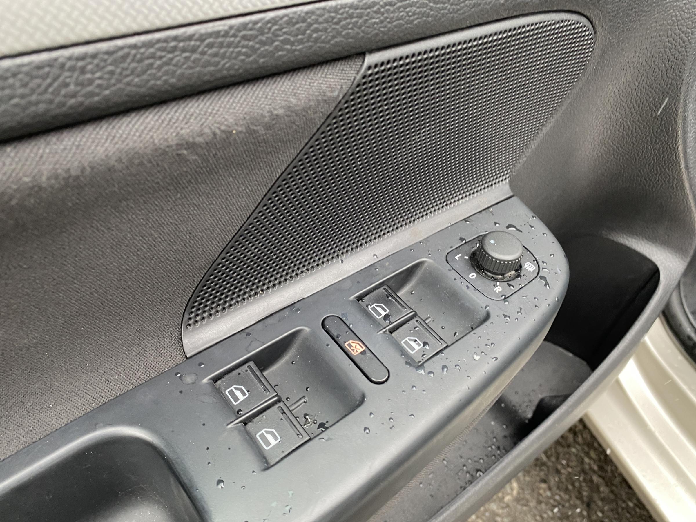 Volkswagen Golf, 2012 - pohled č. 13