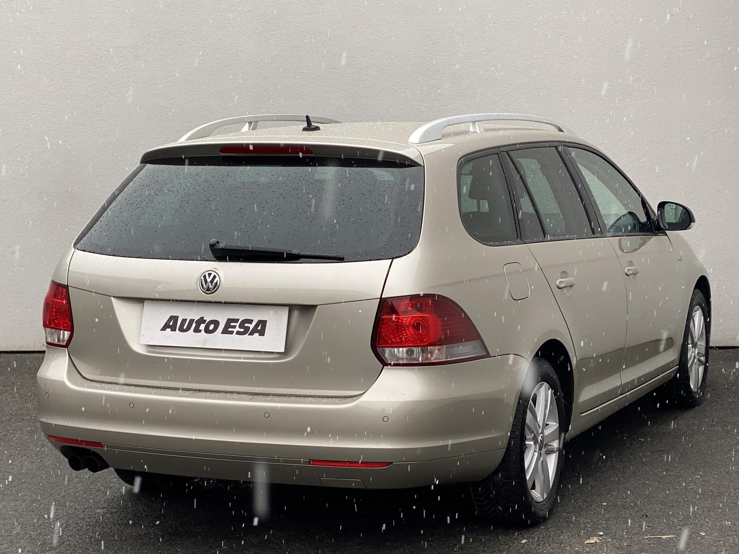 Volkswagen Golf, 2012 - pohled č. 4