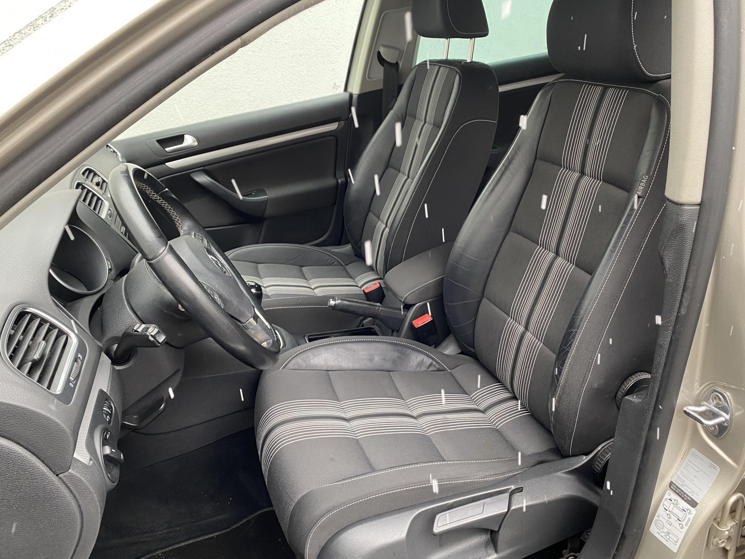 Volkswagen Golf, 2012 - pohled č. 9