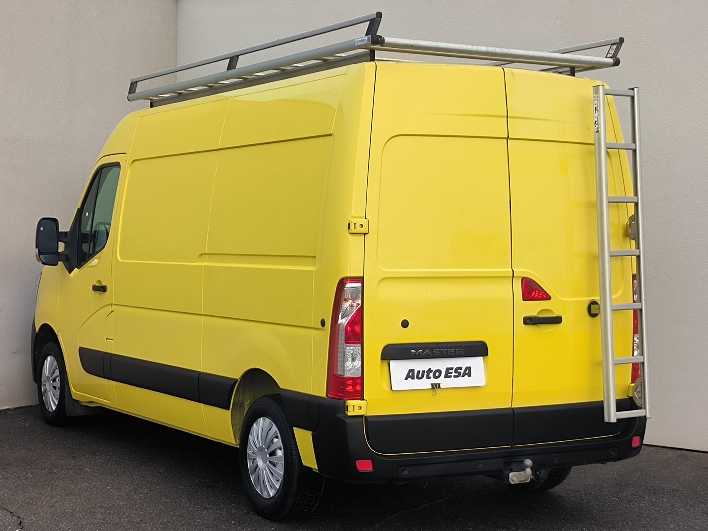 Renault Master, 2019 - pohled č. 6