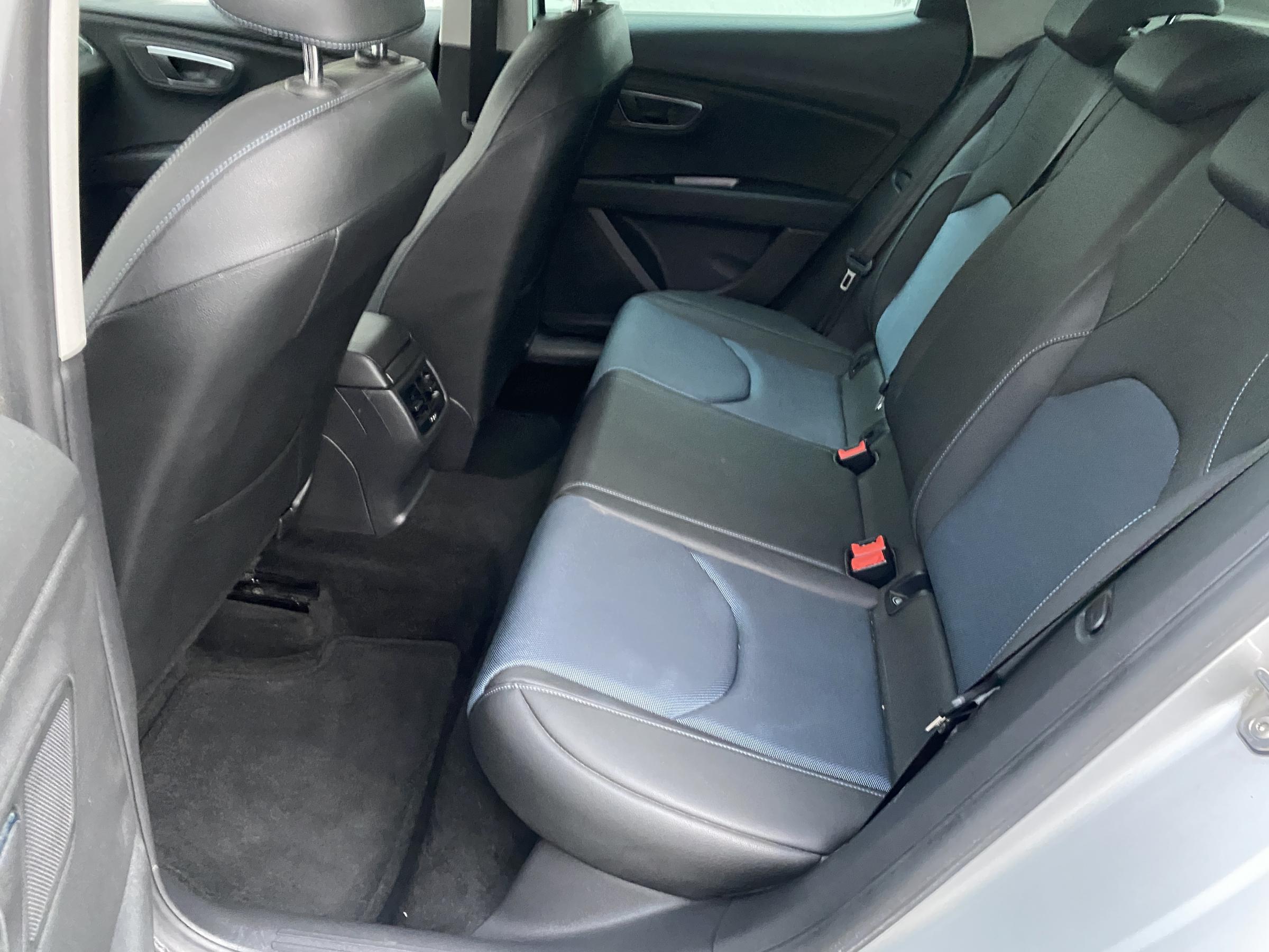 Seat Leon, 2015 - pohled č. 11