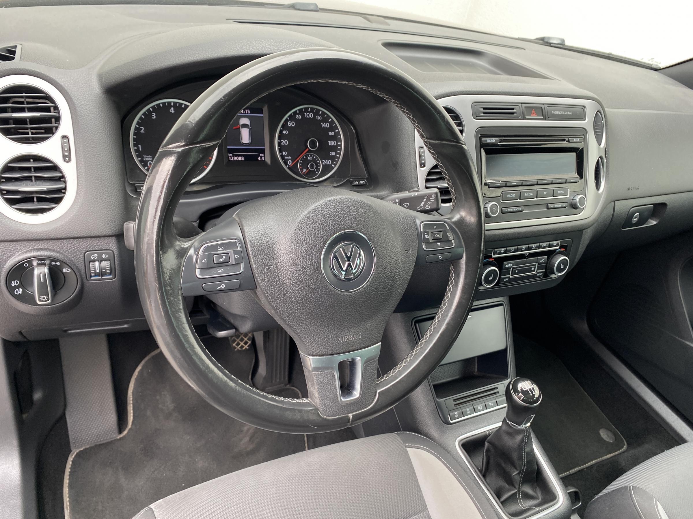 Volkswagen Tiguan, 2013 - pohled č. 13
