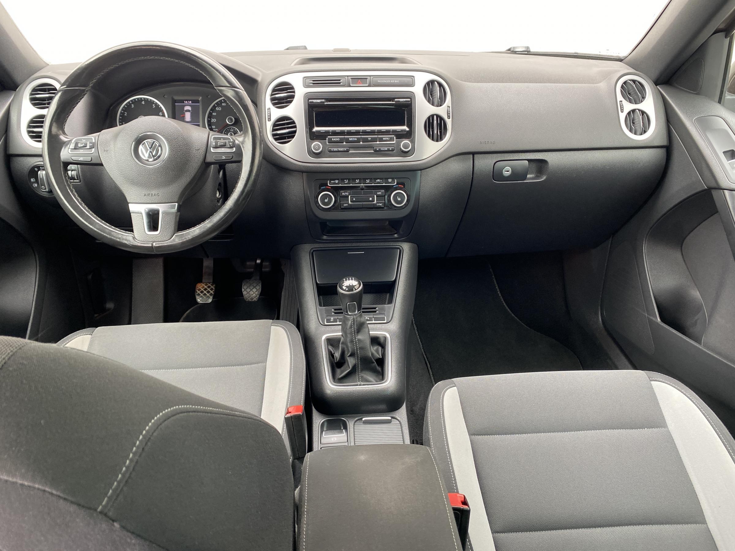 Volkswagen Tiguan, 2013 - pohled č. 8