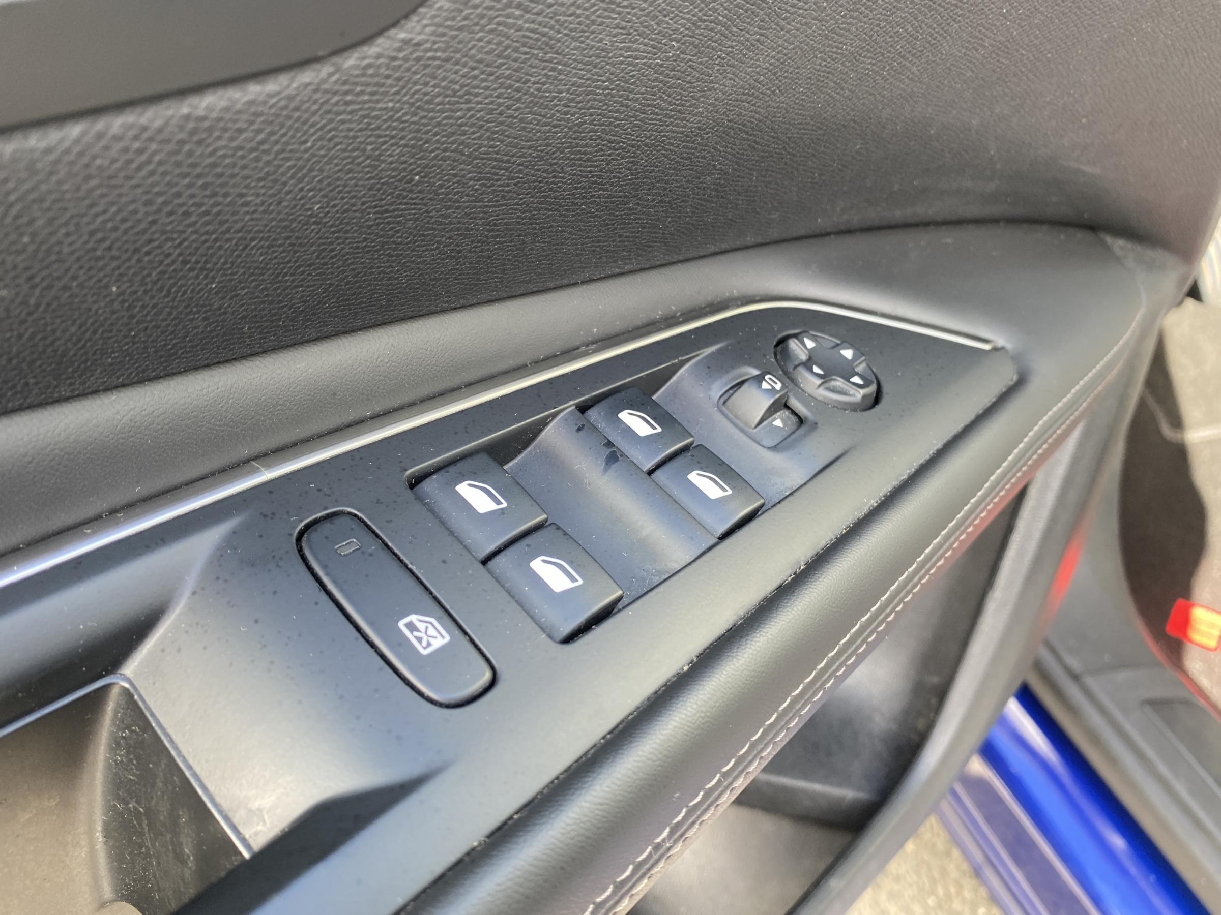 Peugeot 3008, 2016 - pohled č. 17