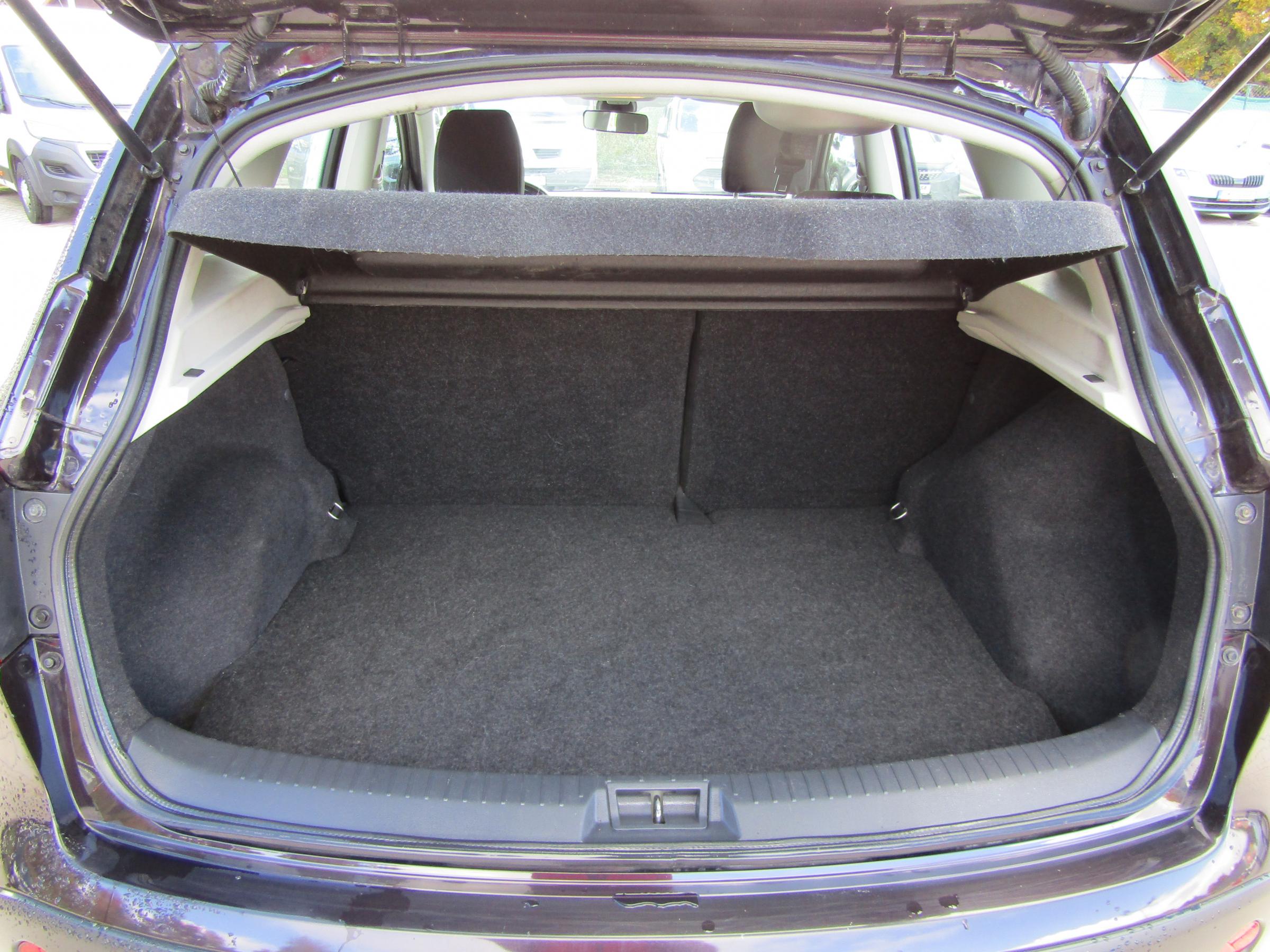 Nissan Qashqai, 2011 - pohled č. 7