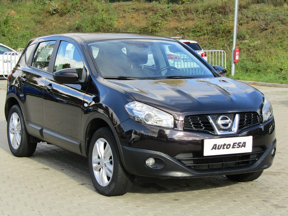Nissan Qashqai 2.0i 