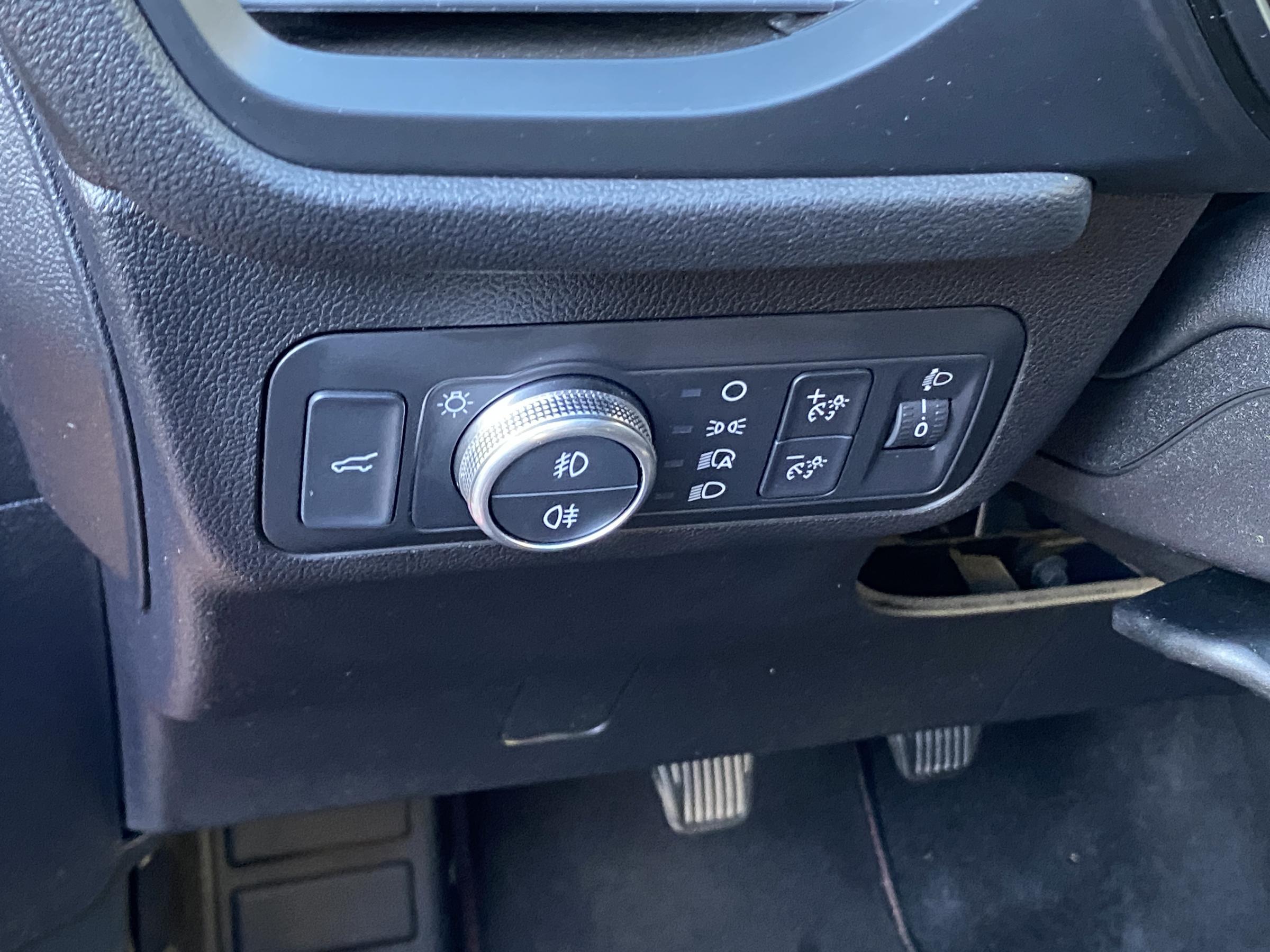 Ford Kuga, 2022 - pohled č. 13