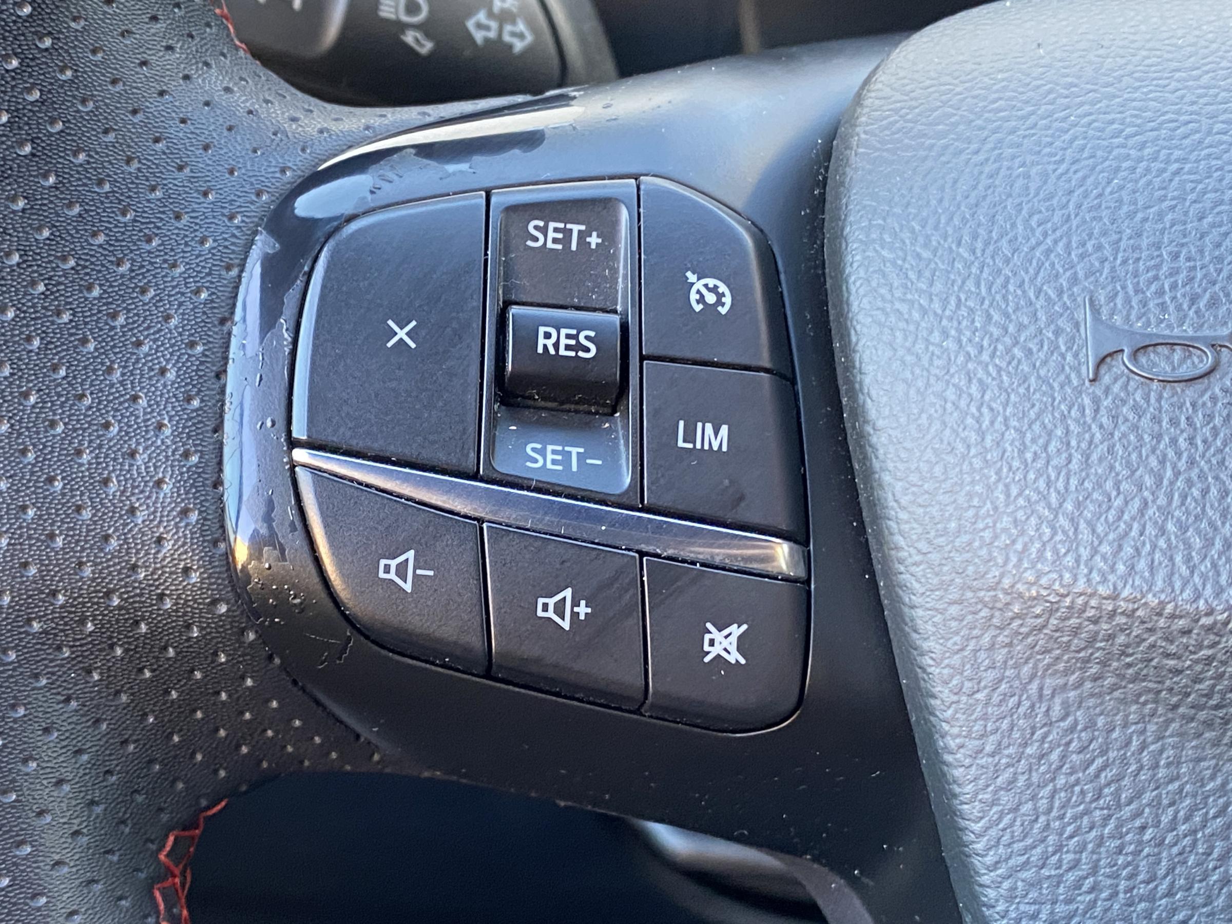 Ford Kuga, 2022 - pohled č. 14