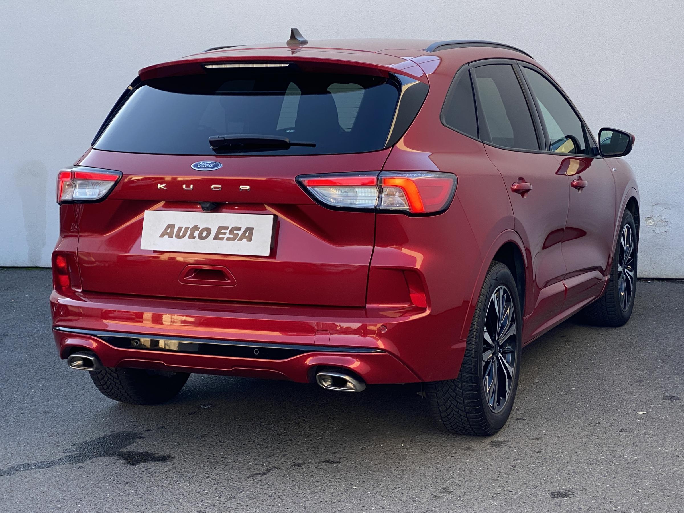 Ford Kuga, 2022 - pohled č. 4