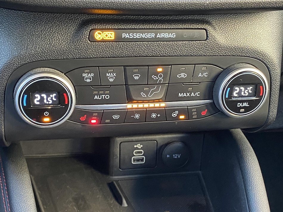 Ford Kuga 1.5 EB ST-Line