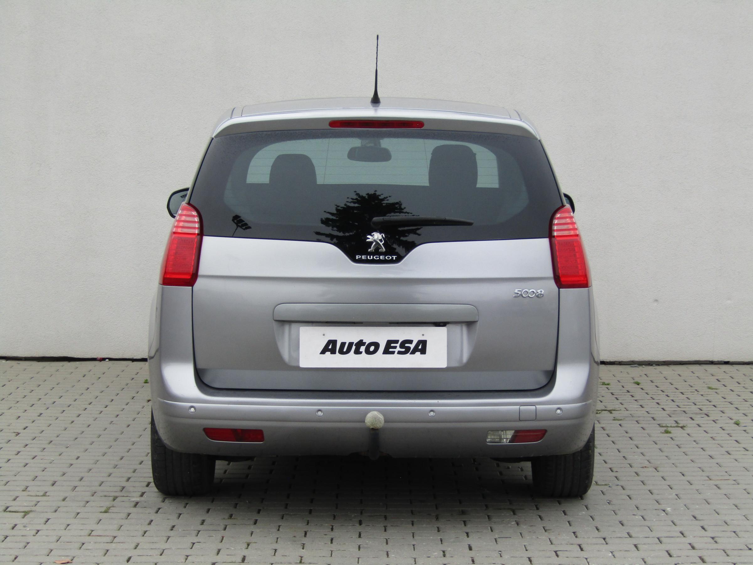 Peugeot 5008, 2015 - pohled č. 5