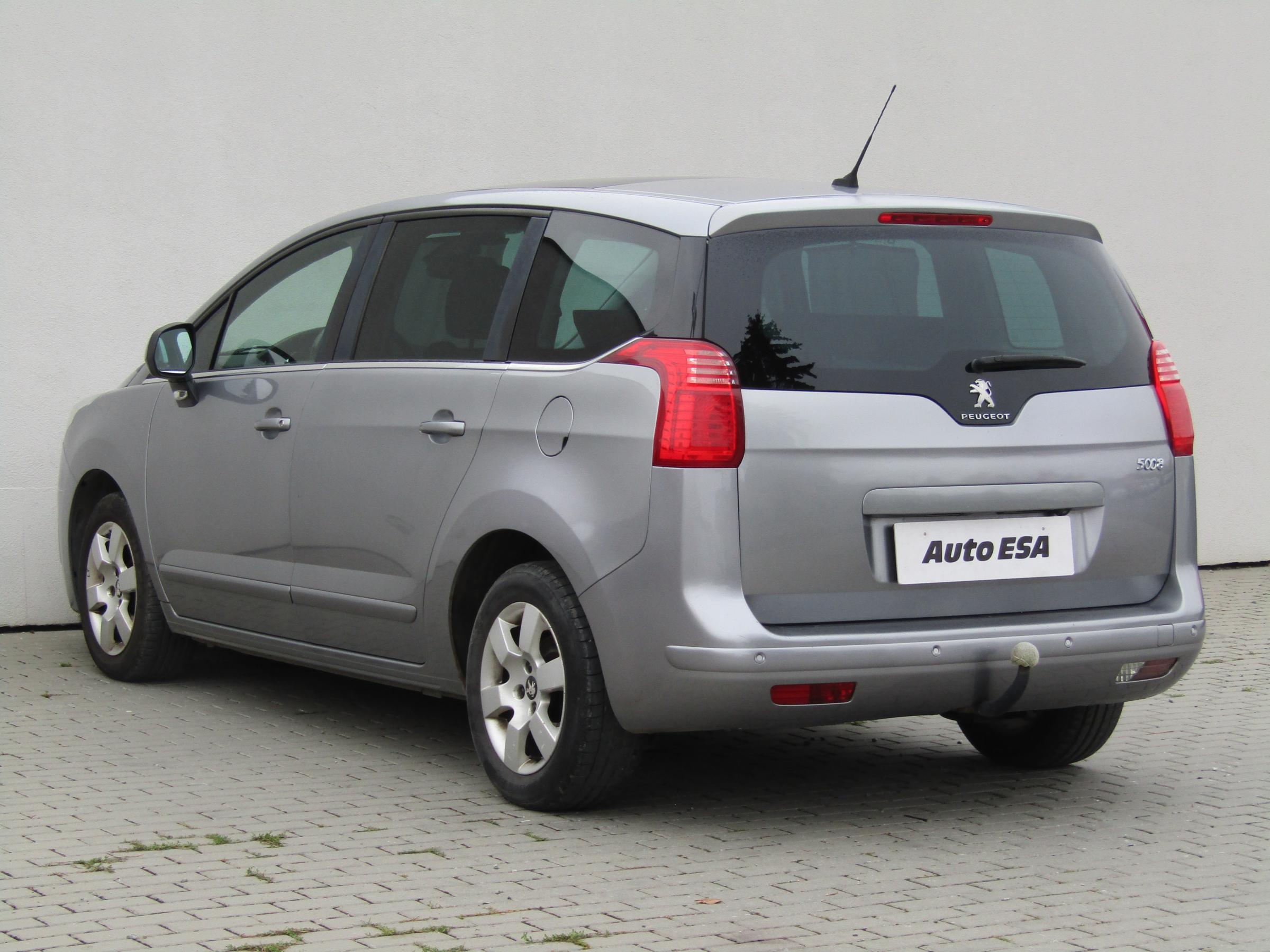 Peugeot 5008, 2015 - pohled č. 6