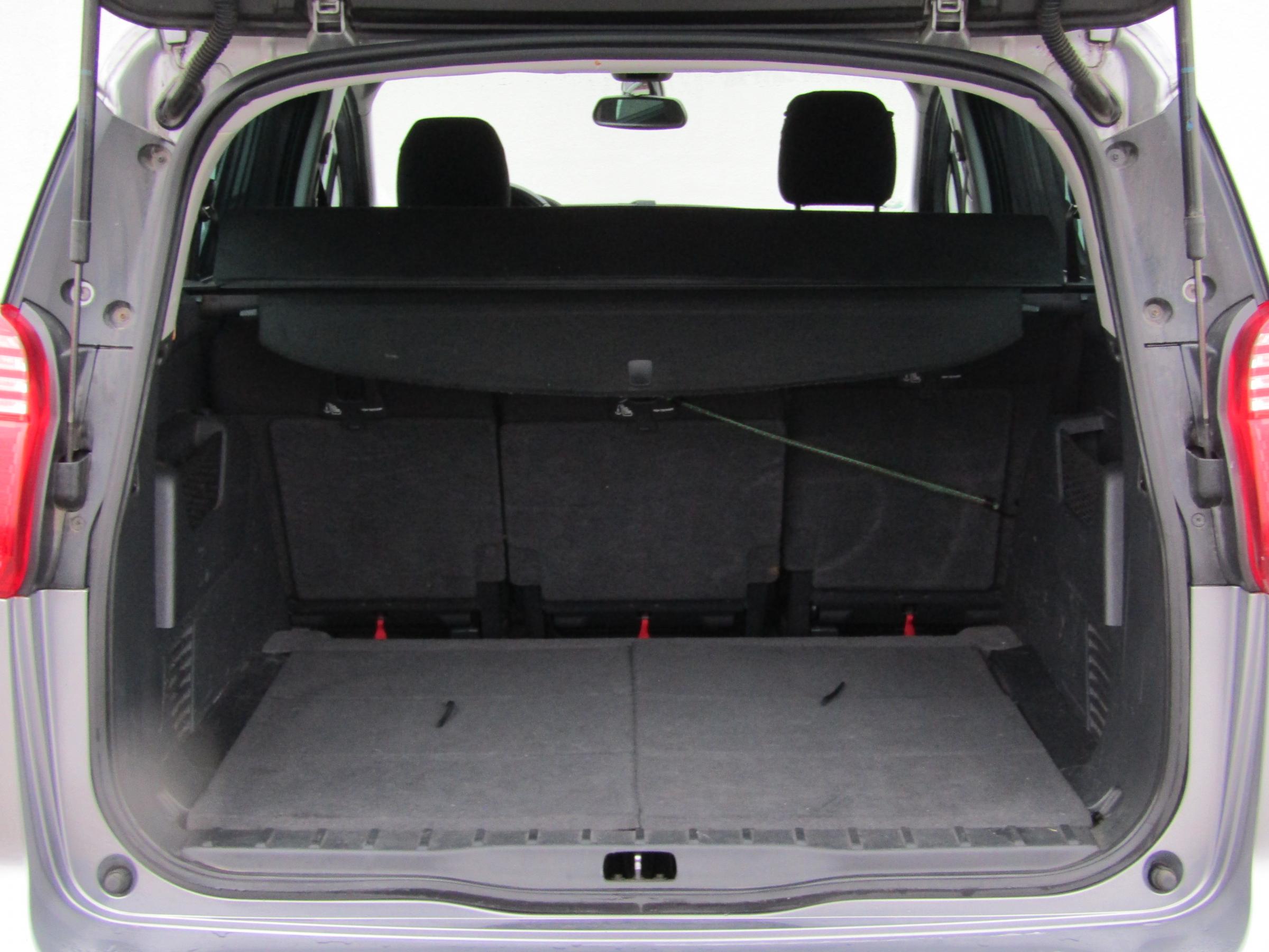 Peugeot 5008, 2015 - pohled č. 7