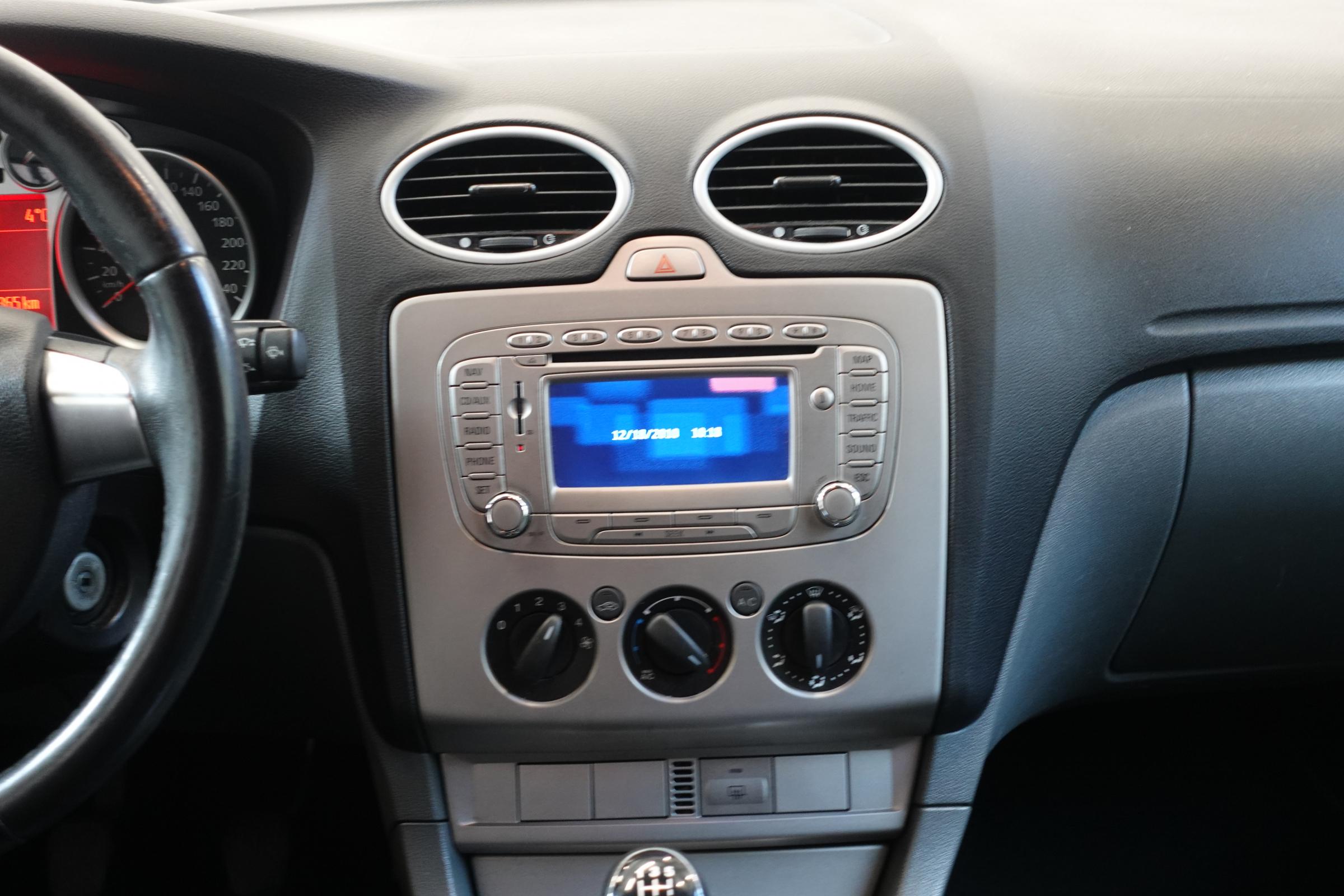 Ford Focus, 2011 - pohled č. 14