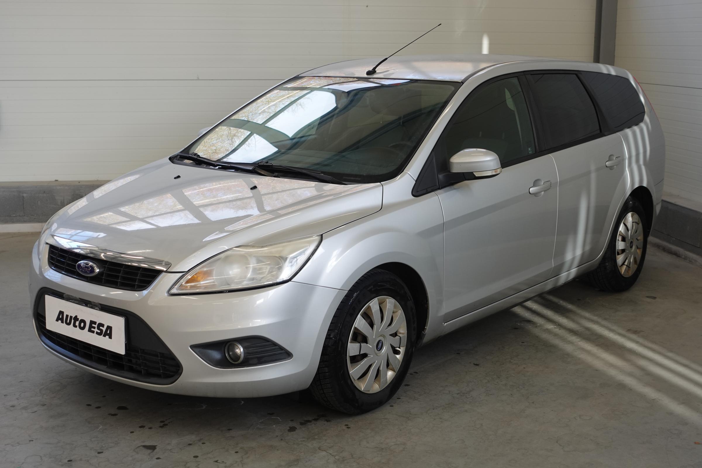 Ford Focus, 2011 - pohled č. 3