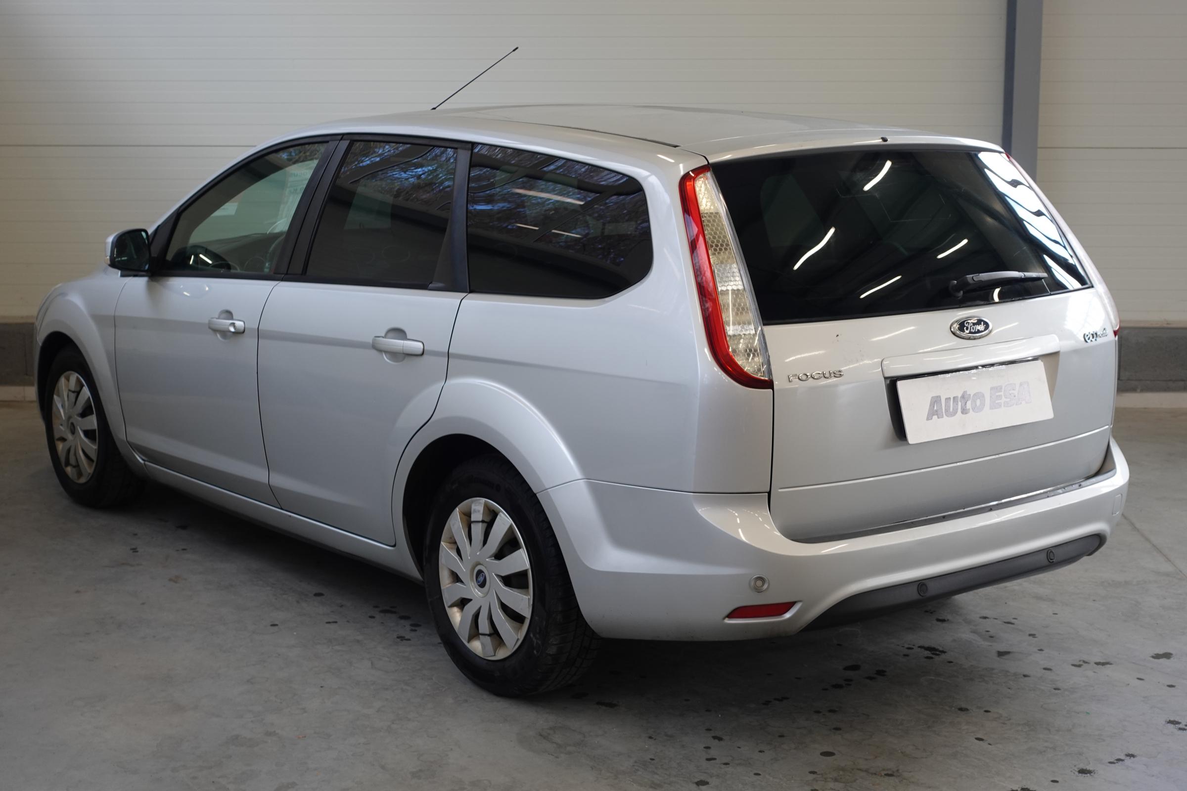 Ford Focus, 2011 - pohled č. 4