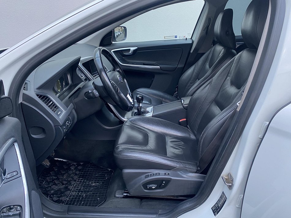 Volvo XC60 2.4 D5  4x4