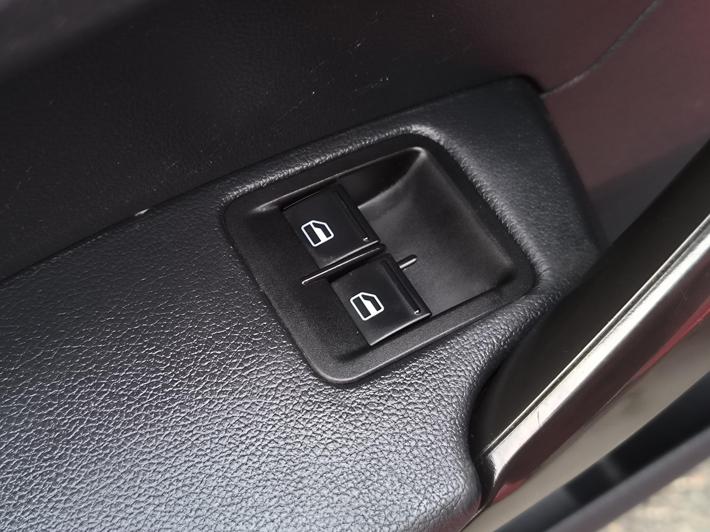 Volkswagen Caddy, 2020 - pohled č. 16