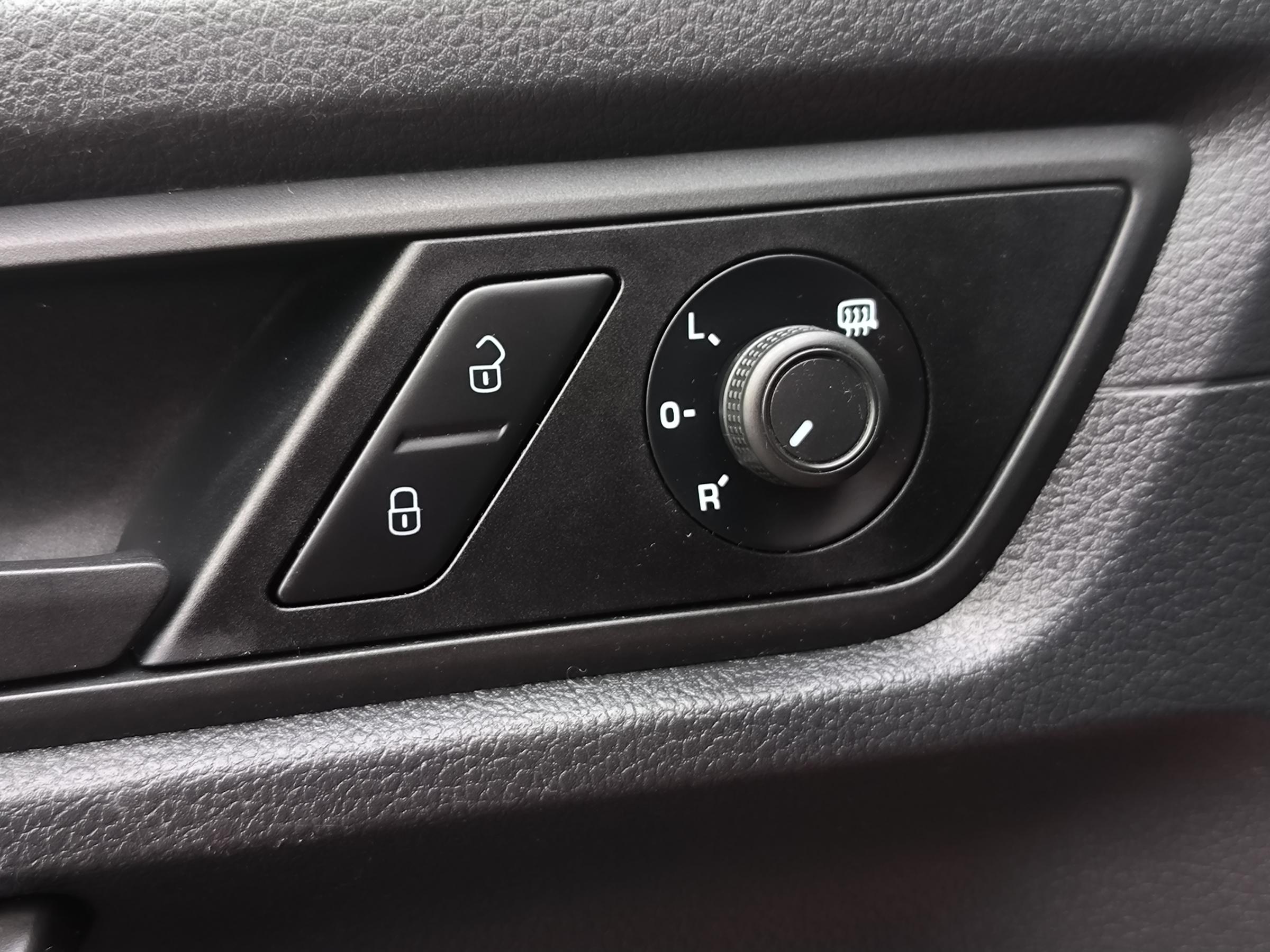 Volkswagen Caddy, 2020 - pohled č. 17