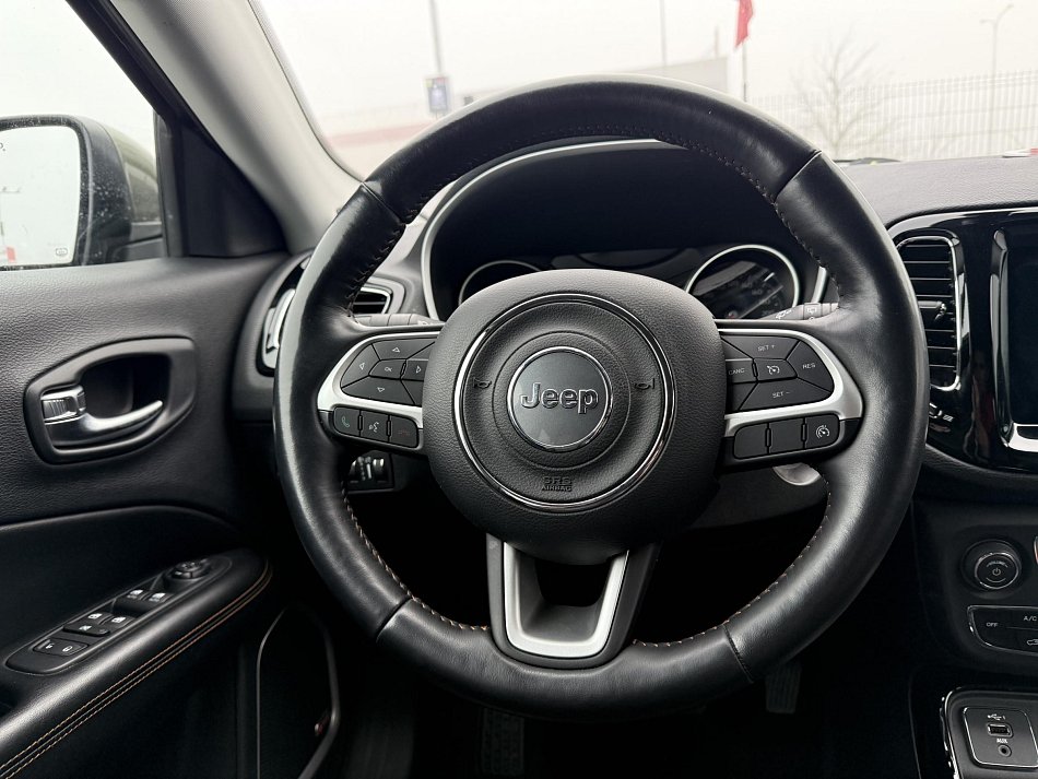 Jeep Compass 1.6M-Jet 