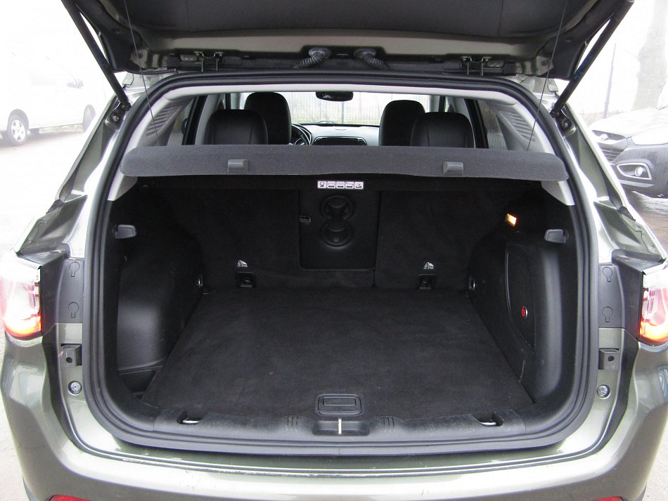 Jeep Compass 1.6M-Jet 