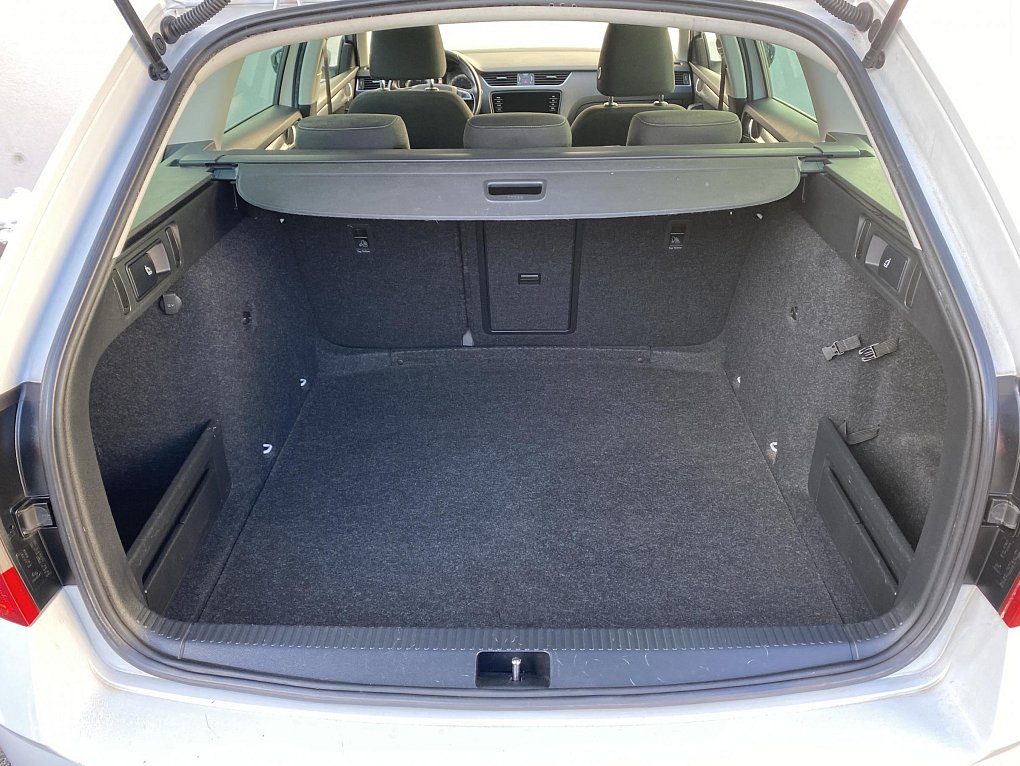 Škoda Octavia III 2.0 TDi Scout 4x4