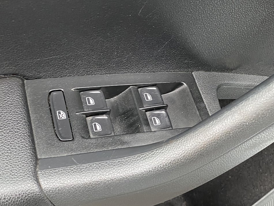 Škoda Octavia III 2.0 TDi Scout 4x4