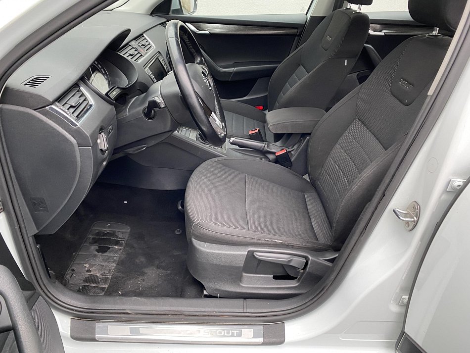 Škoda Octavia III 2.0 TDi Scout 4x4
