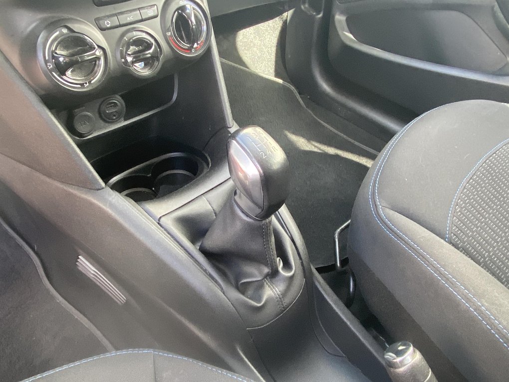 Peugeot 208 1.2 VTi Style