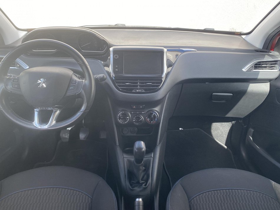 Peugeot 208 1.2 VTi Style