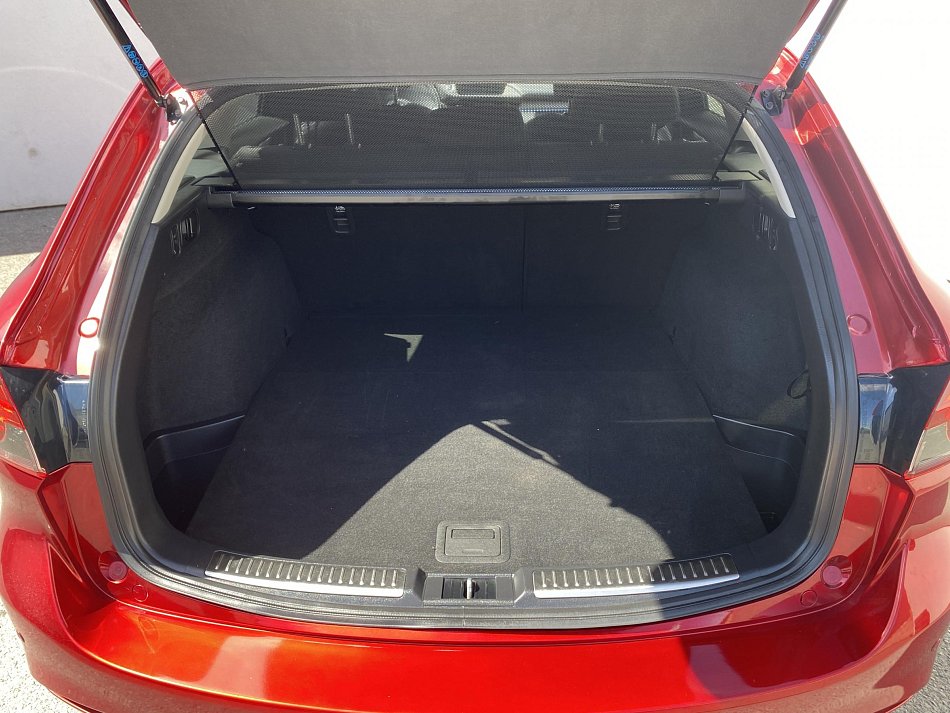 Mazda 6 2.5i 