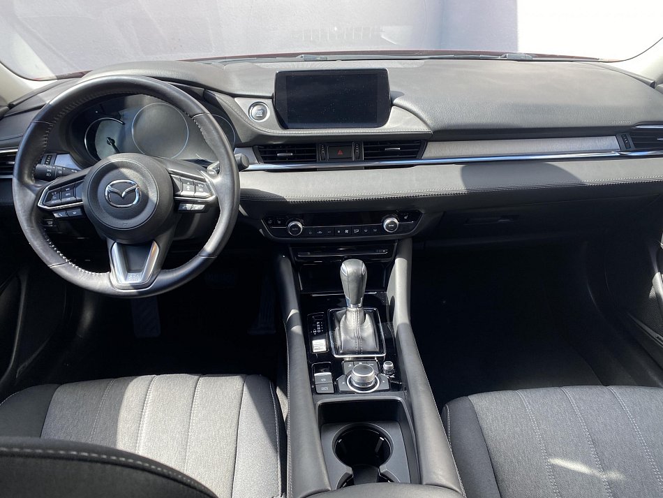Mazda 6 2.5i 