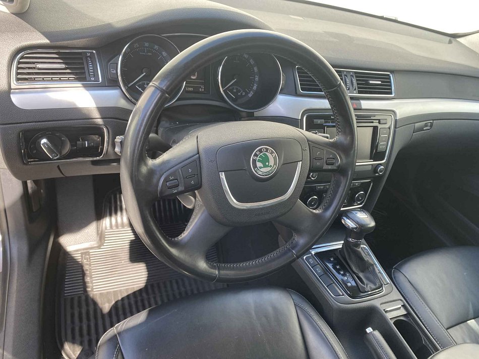 Škoda Superb II 2.0 TDi Elegance
