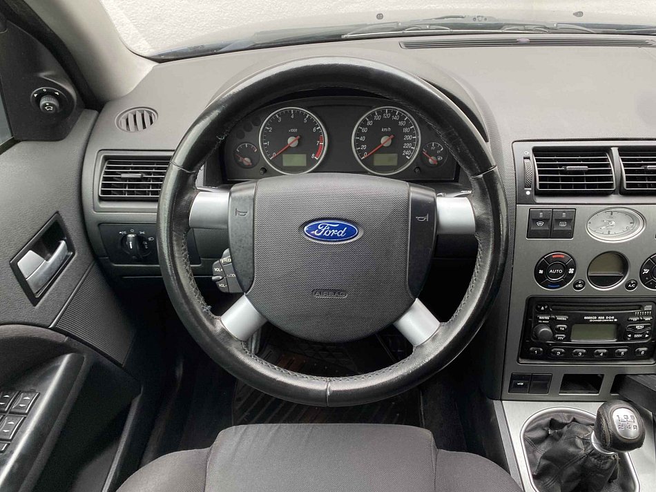 Ford Mondeo 2.0i 