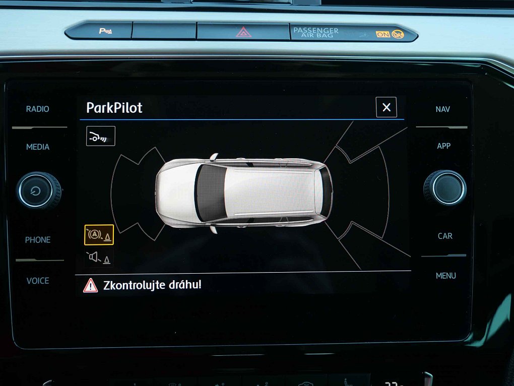 Volkswagen Passat 2.0TDi 